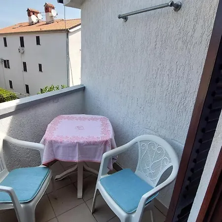 Lorenca Cres