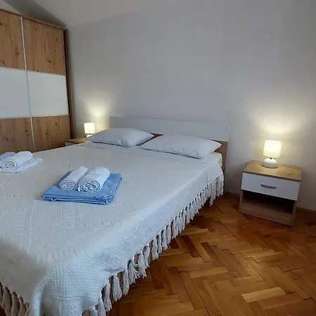 Lorenca Lejlighed Cres