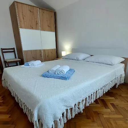 Apartment Lorenca