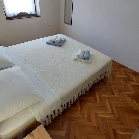Lorenca Apartment Cres